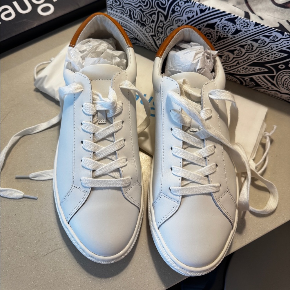 NWT J. McLaughlin White Leather Sneakers